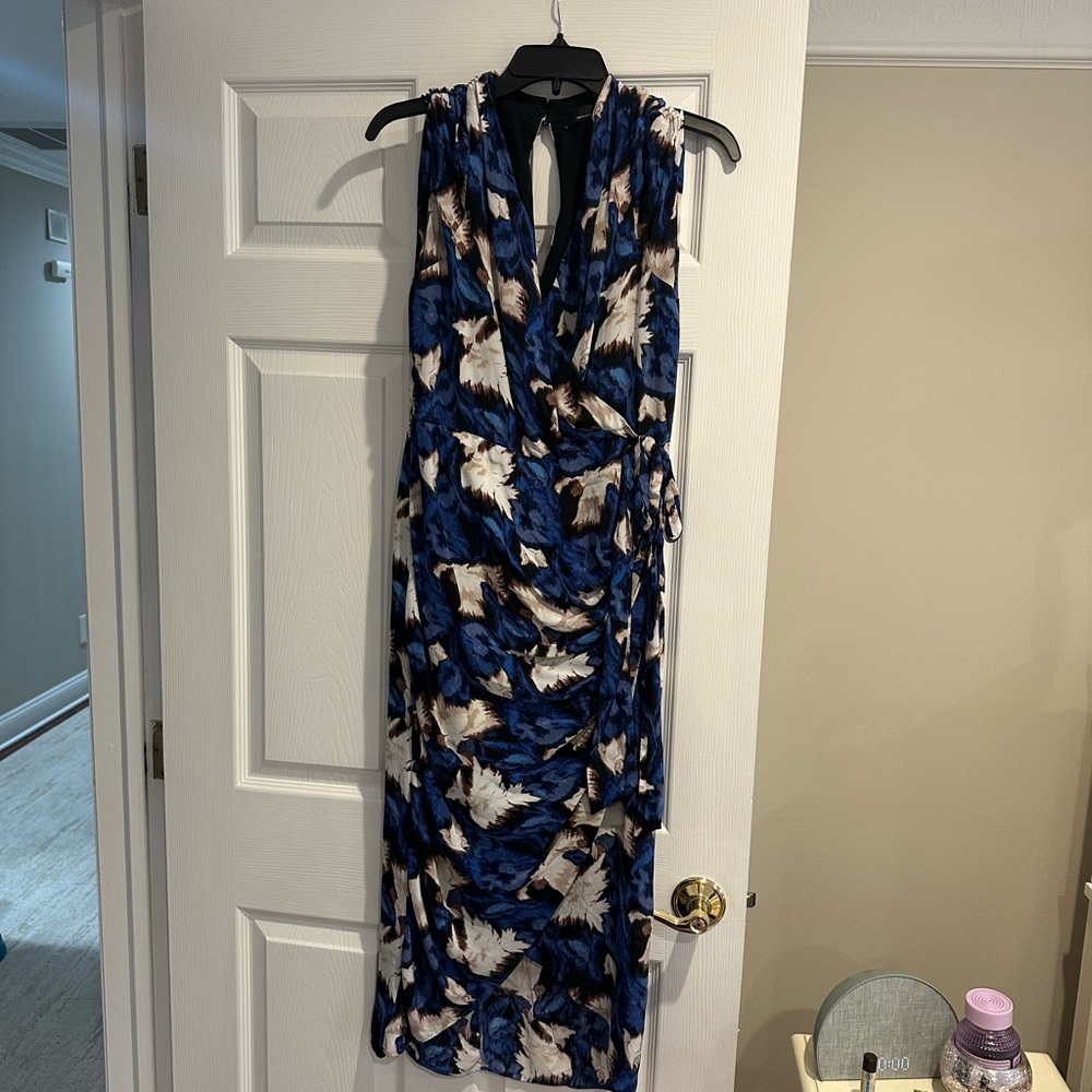 White House Black Market Blue and Cream Dress